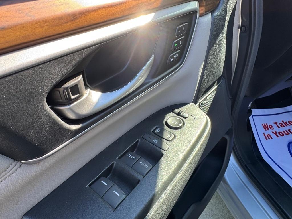 Honda CR-V Touring 2WD 2017