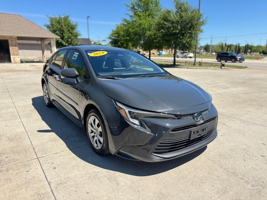 Toyota Corolla Hybrid LE 2024