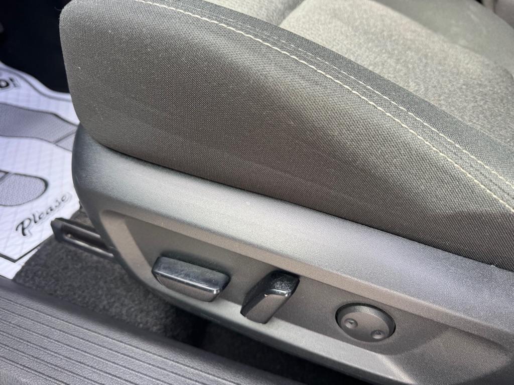 Nissan Rogue SV 2025