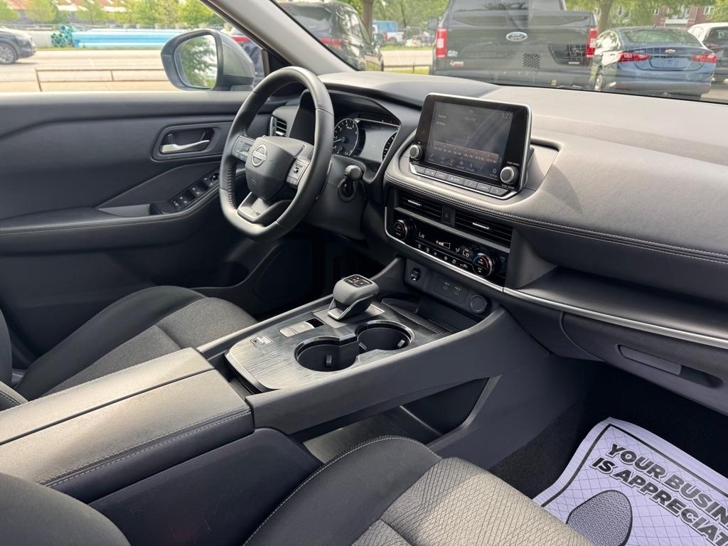 Nissan Rogue SV 2025