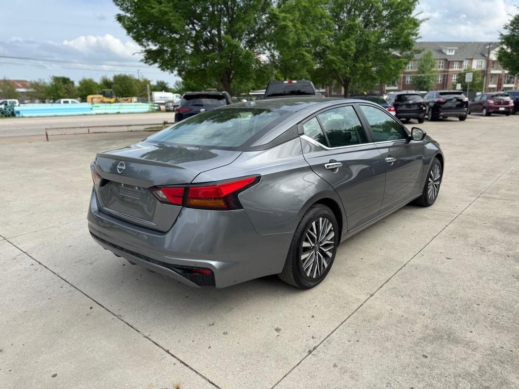 Nissan Altima 2.5 SV 2025