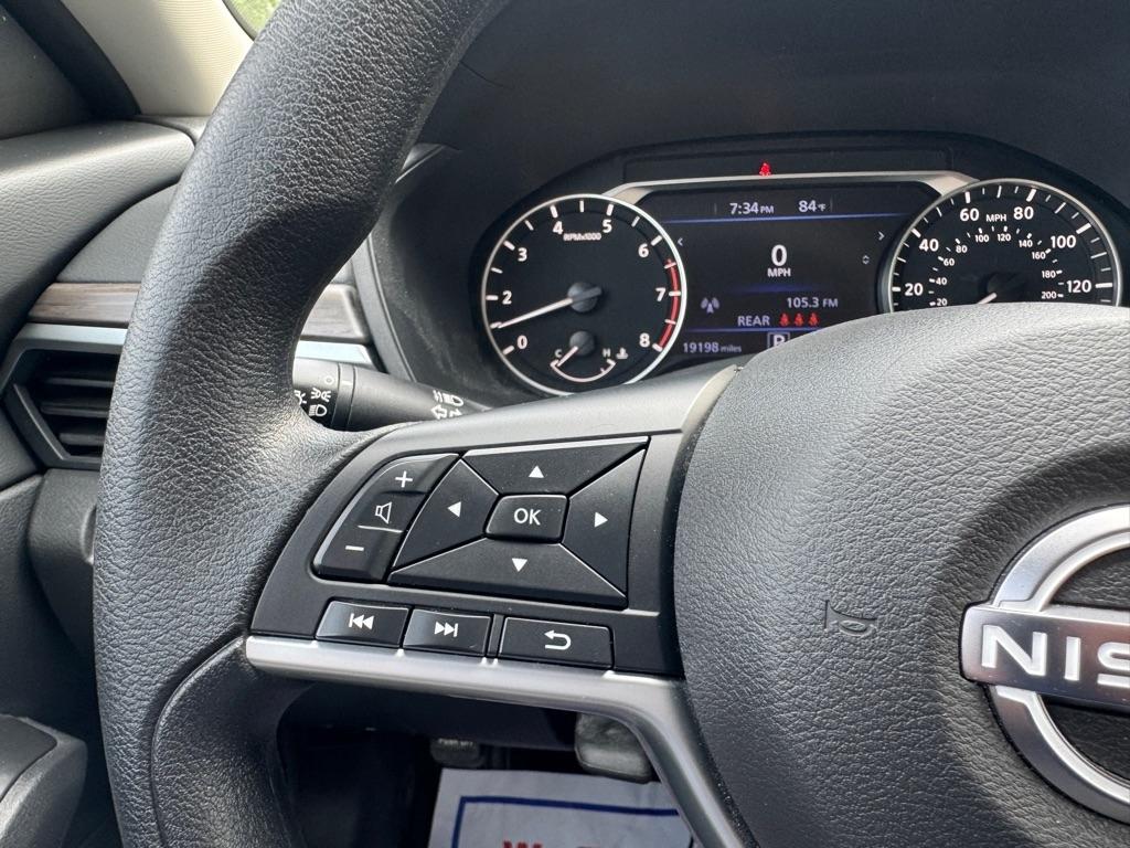 Nissan Altima 2.5 SV 2025