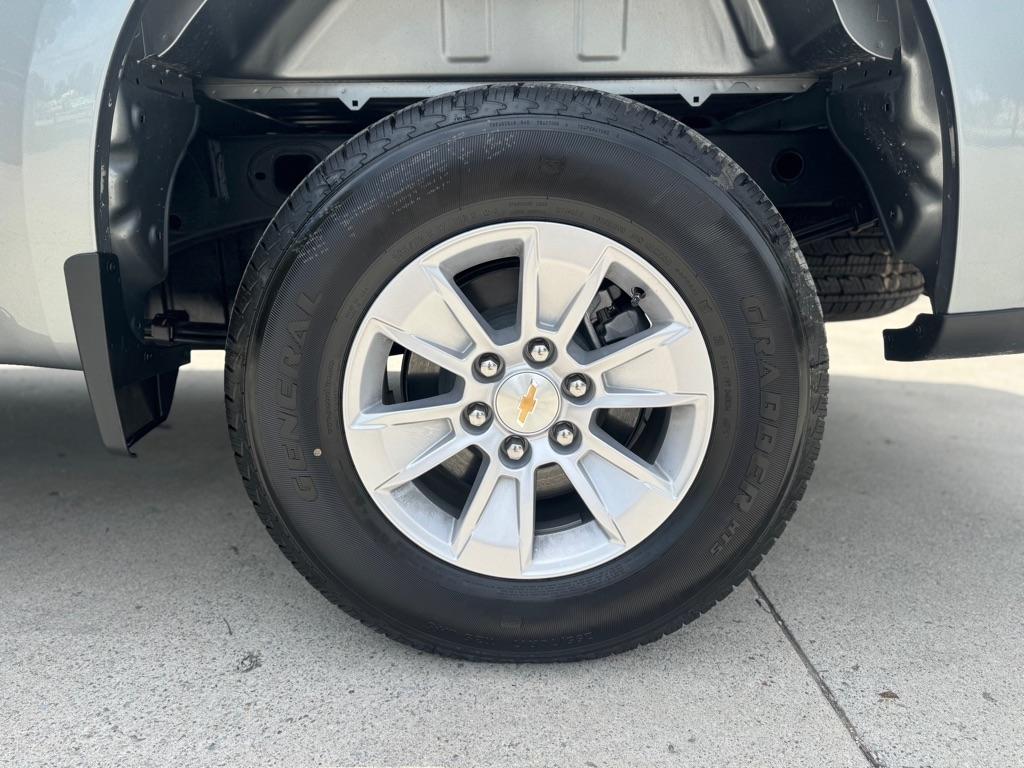 Chevrolet Silverado 1500 LT Crew Cab 4WD 2026