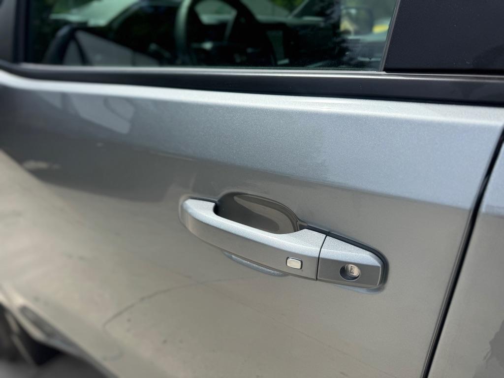 Chevrolet Silverado 1500 LT Crew Cab 4WD 2026