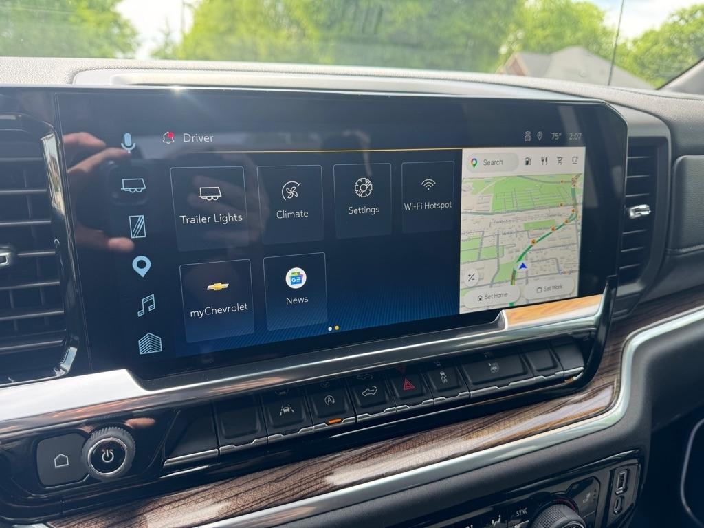 Chevrolet Silverado 1500 LT Crew Cab 4WD 2026