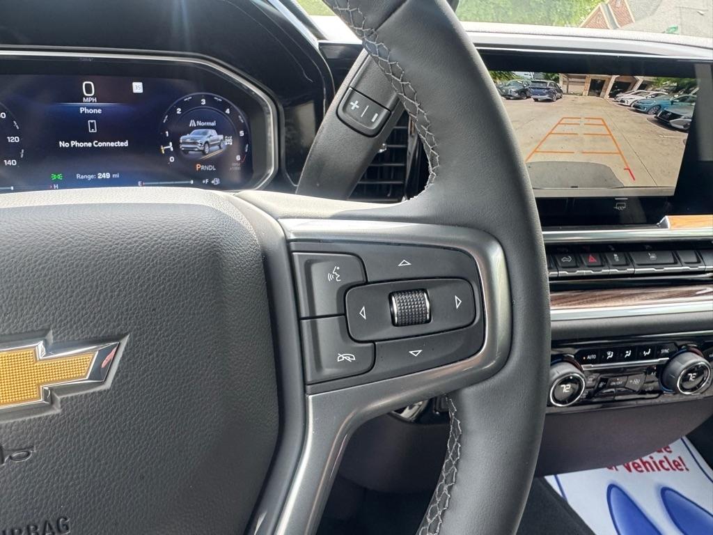 Chevrolet Silverado 1500 LT Crew Cab 4WD 2026