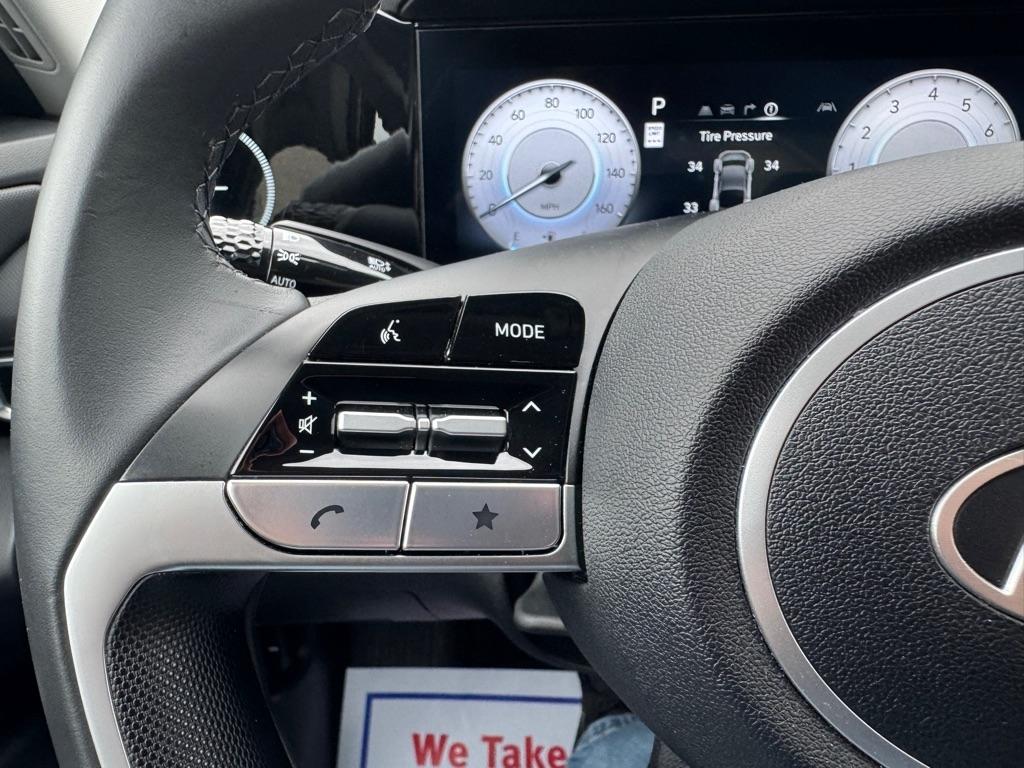 Hyundai Elantra SEL Convenience 2025