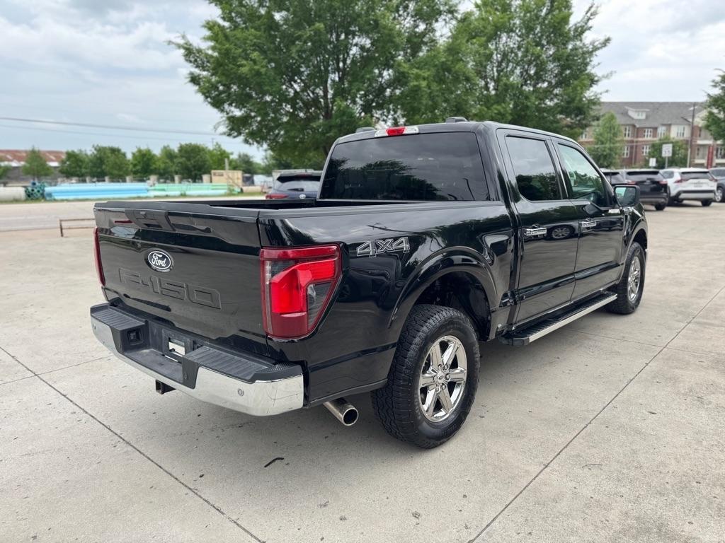 Ford F-150 XLT SuperCrew 4WD 2025