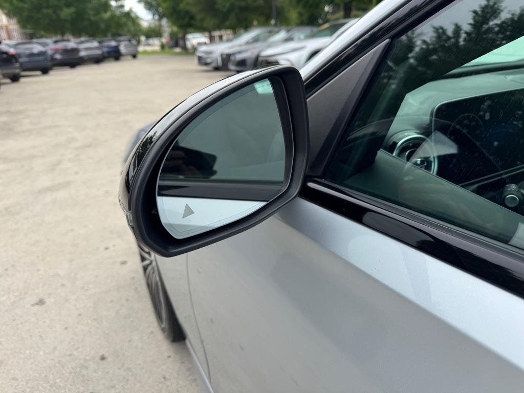 Mercedes-Benz C-Class C300 Sedan 2023