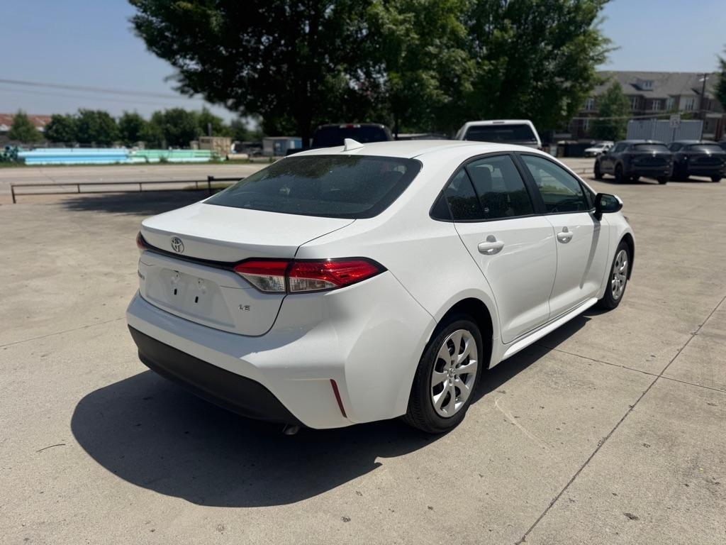 Toyota Corolla LE 2024