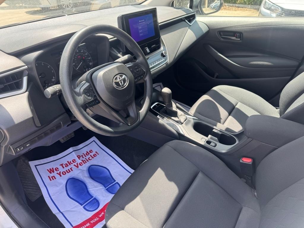 Toyota Corolla LE 2024