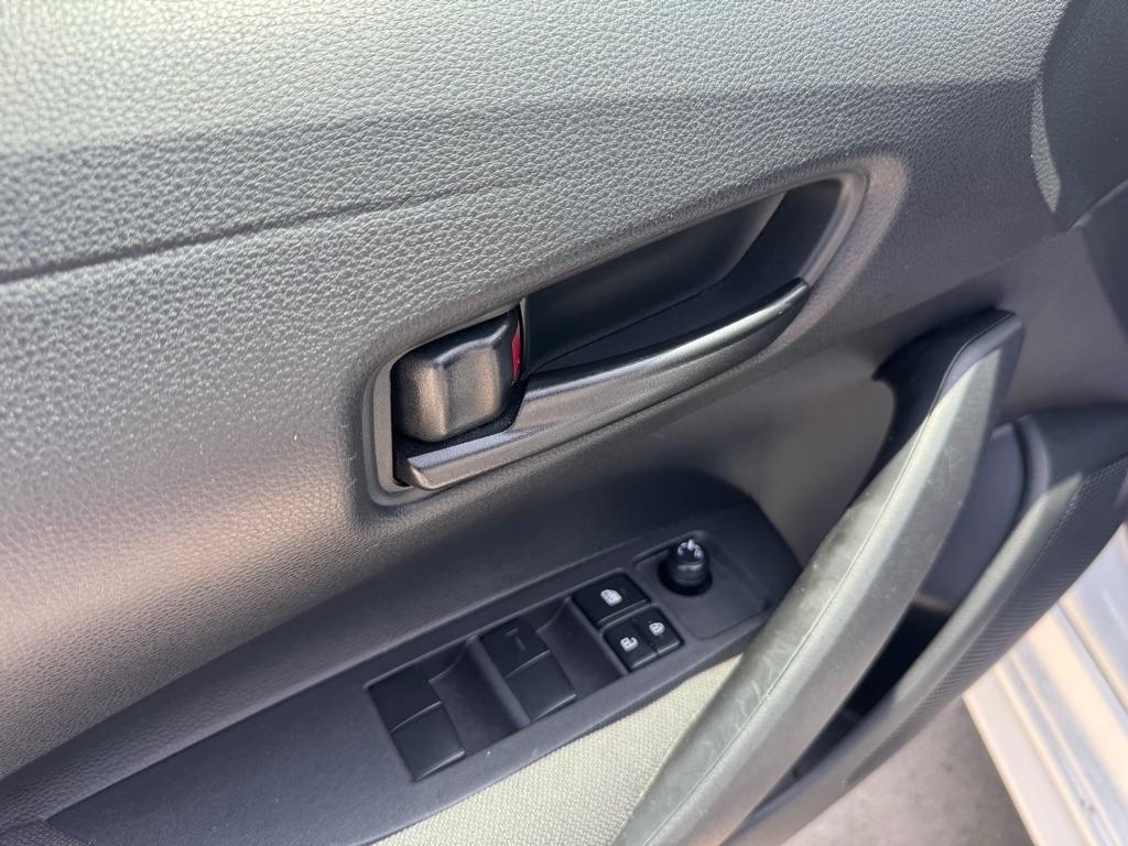 Toyota Corolla LE 2024