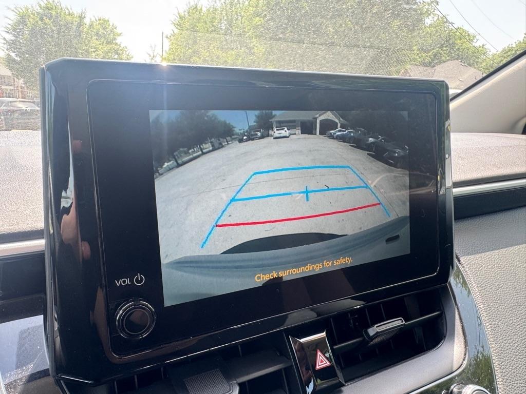 Toyota Corolla LE 2024