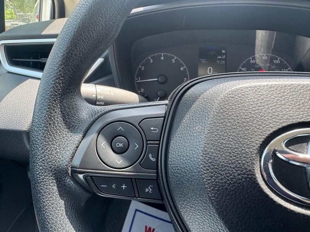 Toyota Corolla LE 2024