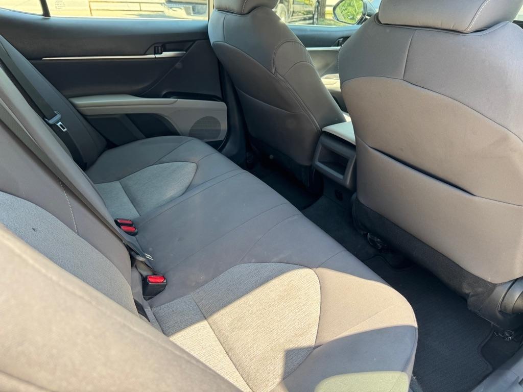 Toyota Camry SE 2023