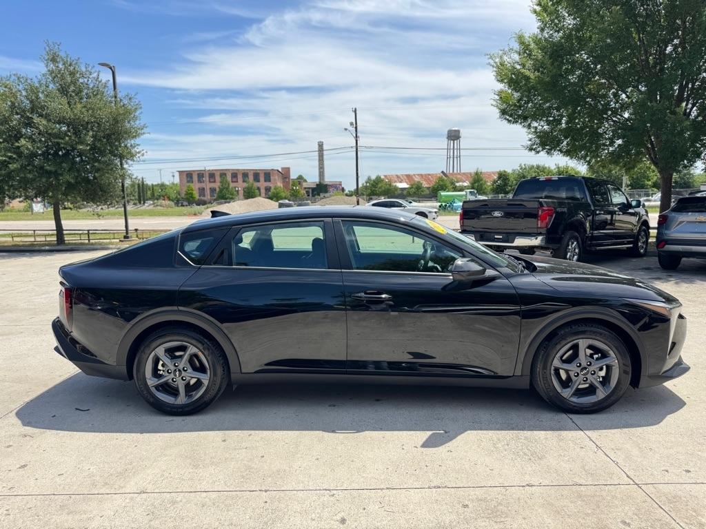 Kia K4 LX 2026