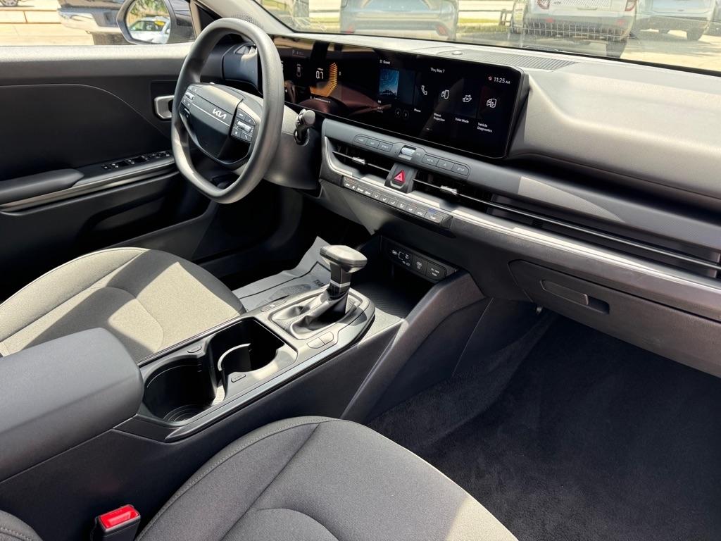 Kia K4 LX 2026