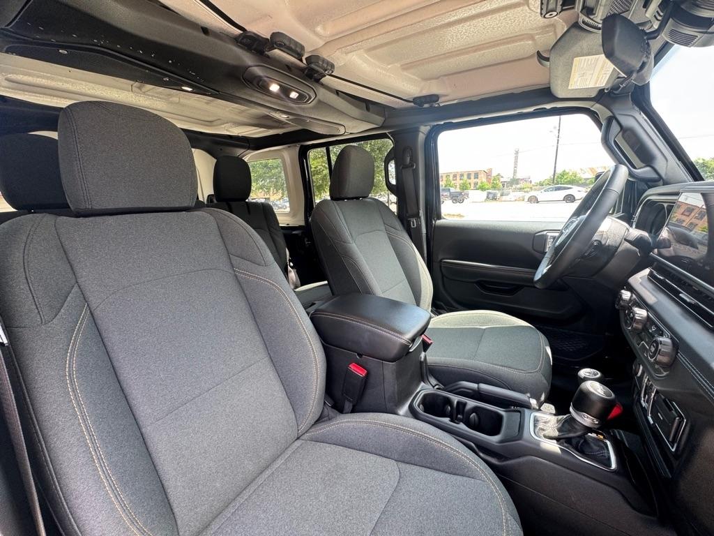 Jeep Wrangler 4xe Sahara 2024