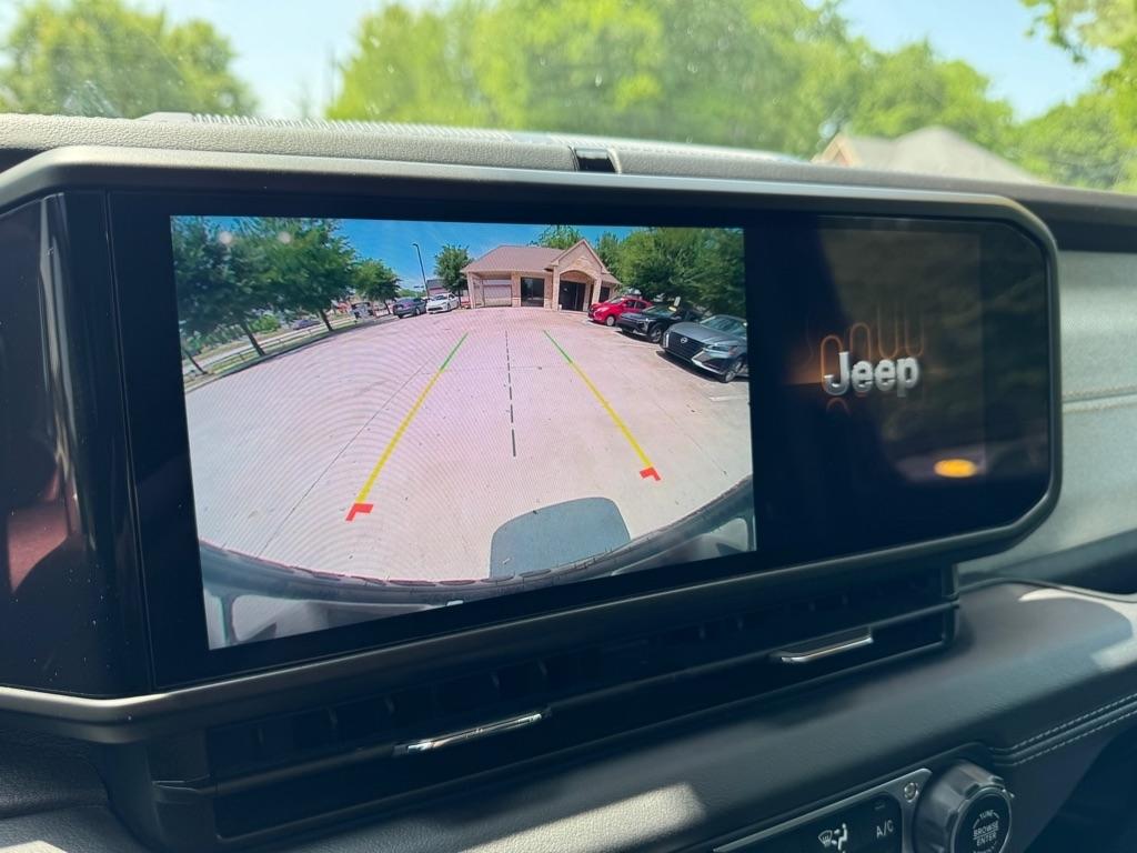 Jeep Wrangler 4xe Sahara 2024