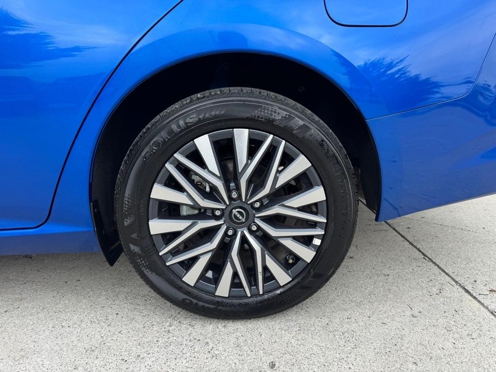 Nissan Altima 2.5 SV AWD 2025