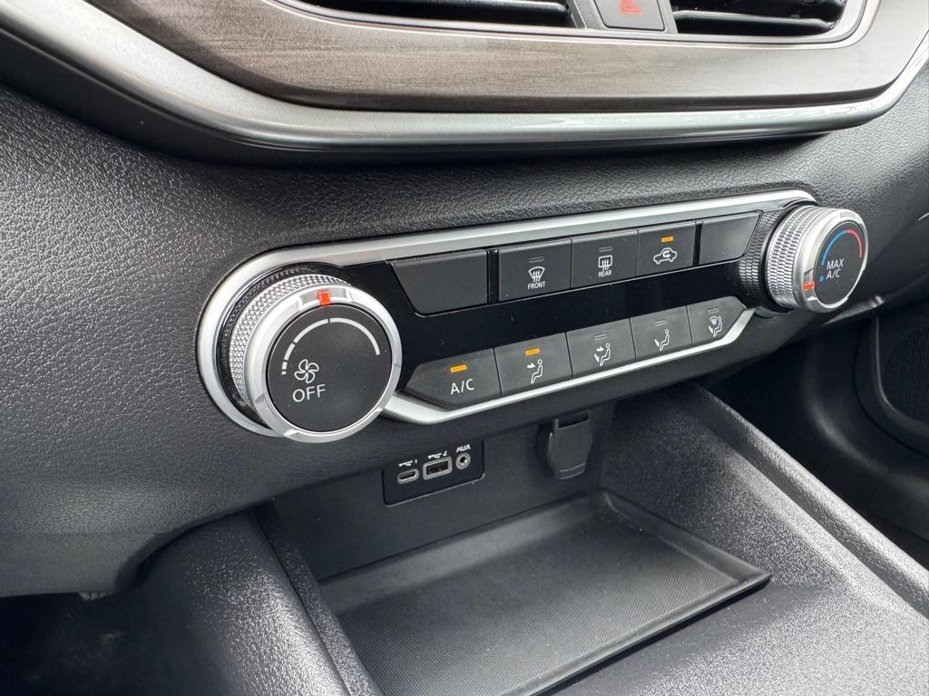 Nissan Altima 2.5 SV AWD 2025