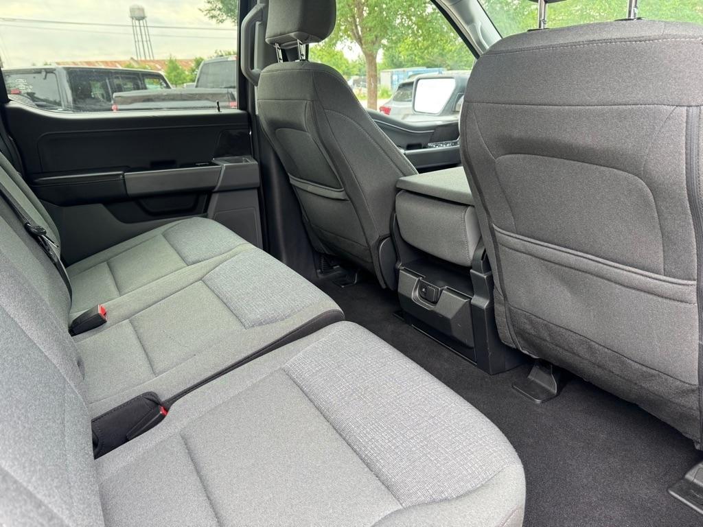 Ford F-150 XLT SuperCrew 4WD 2025