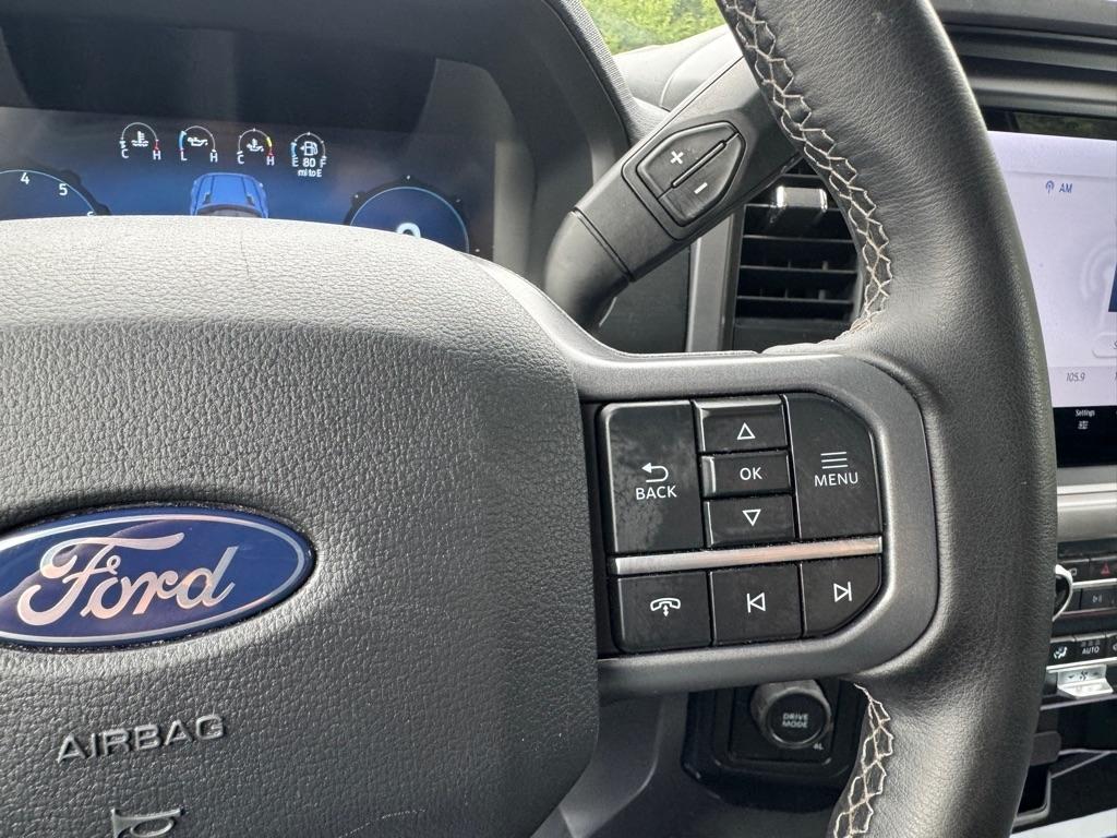 Ford F-150 XLT SuperCrew 4WD 2025