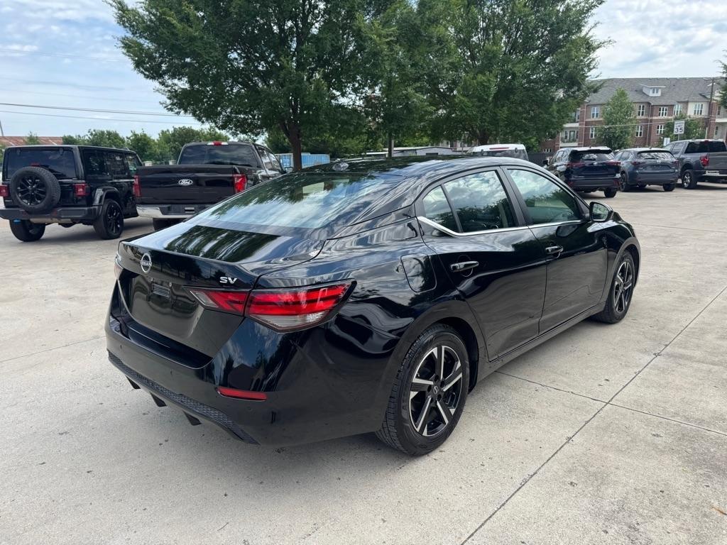 Nissan Sentra SV 2024