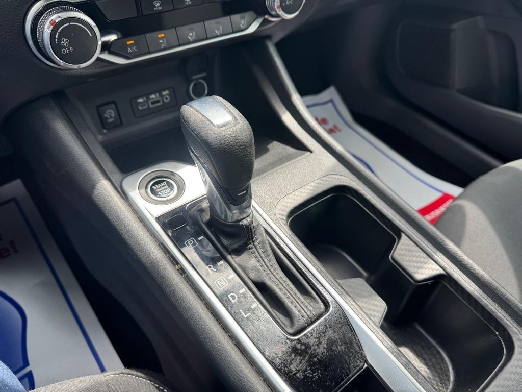 Nissan Sentra SV 2024