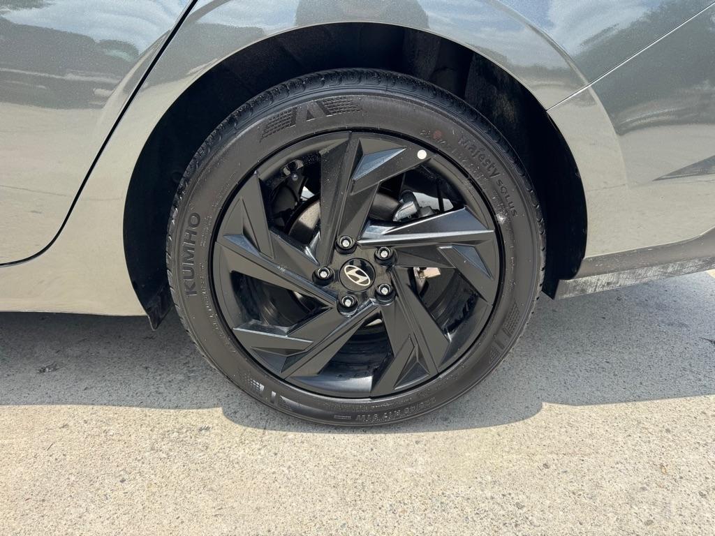 Hyundai Elantra SEL Sport 2026