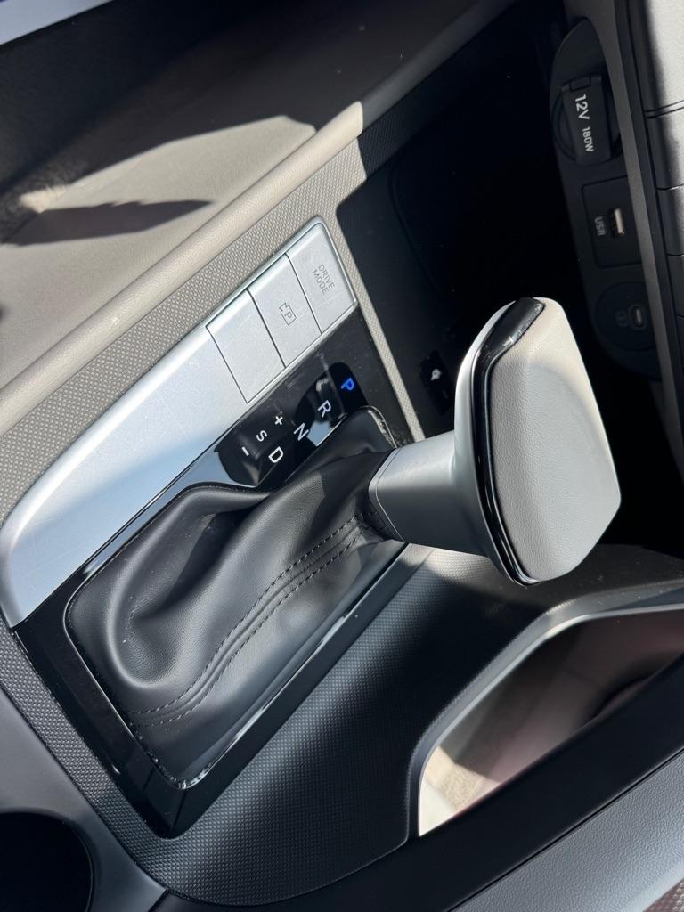 Hyundai Elantra SEL Sport 2026