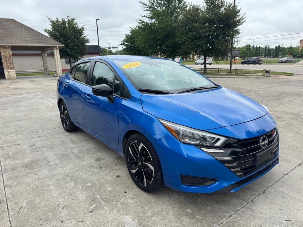 Nissan Versa SR 2024