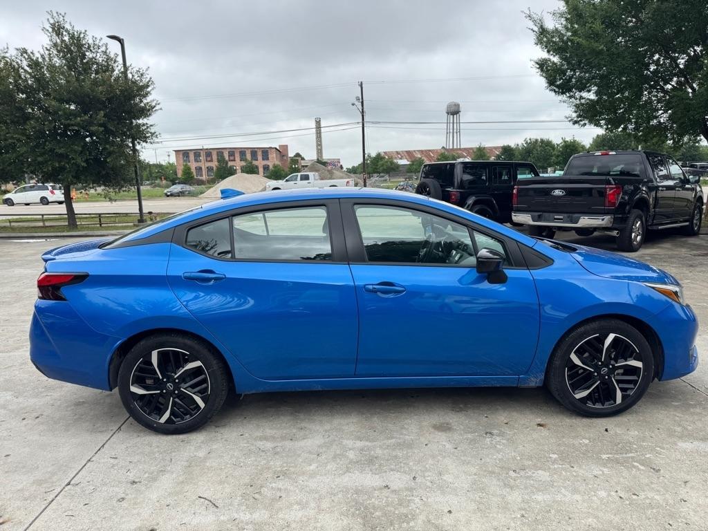 Nissan Versa SR 2024