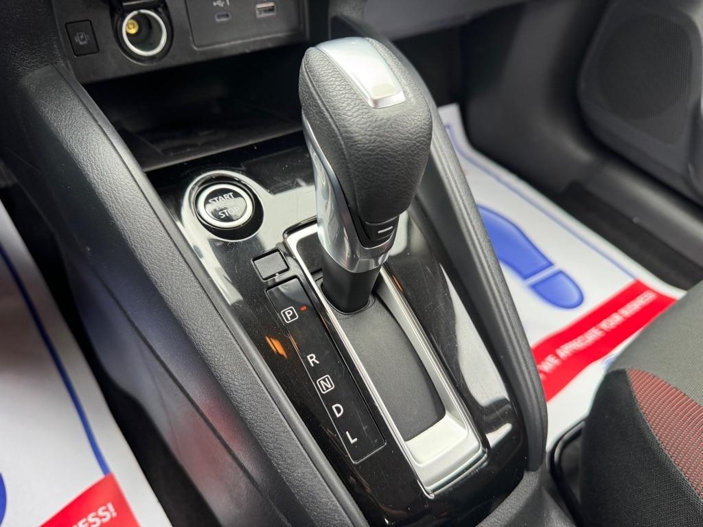 Nissan Versa SR 2024