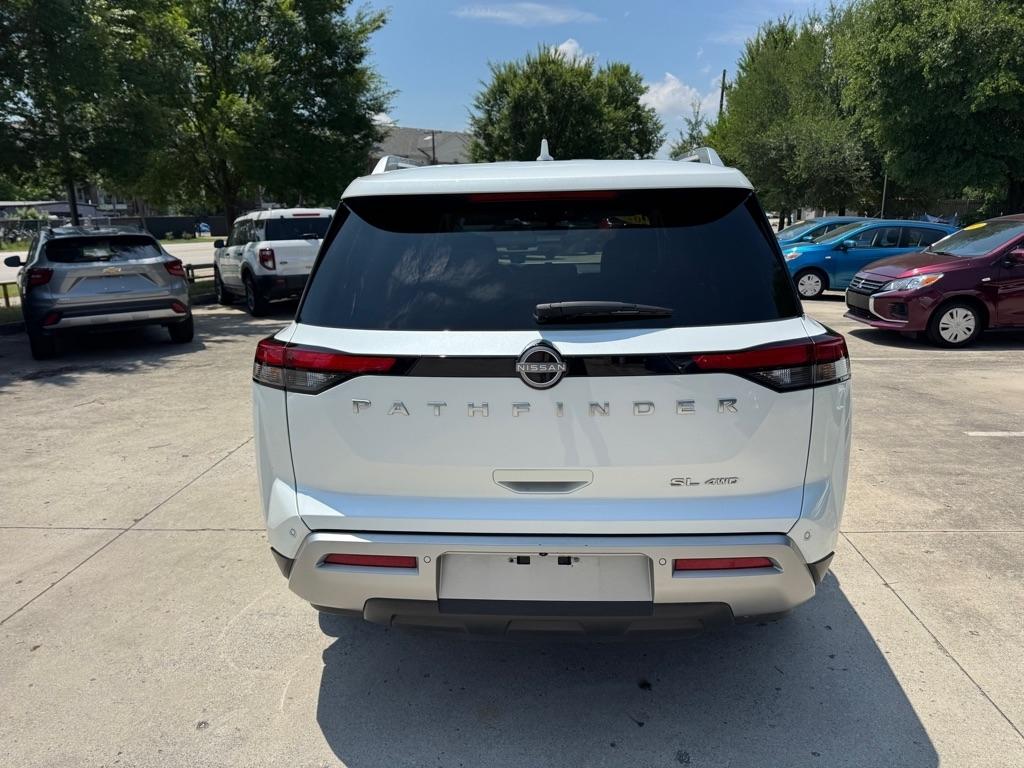 Nissan Pathfinder  2025
