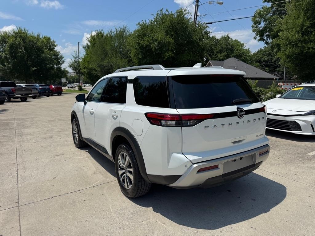 Nissan Pathfinder  2025