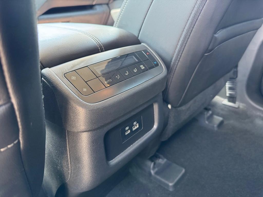 Nissan Pathfinder  2025