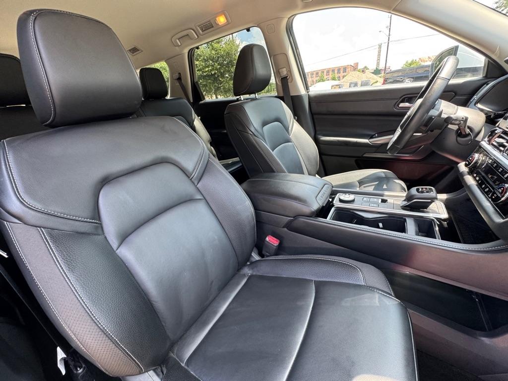 Nissan Pathfinder  2025