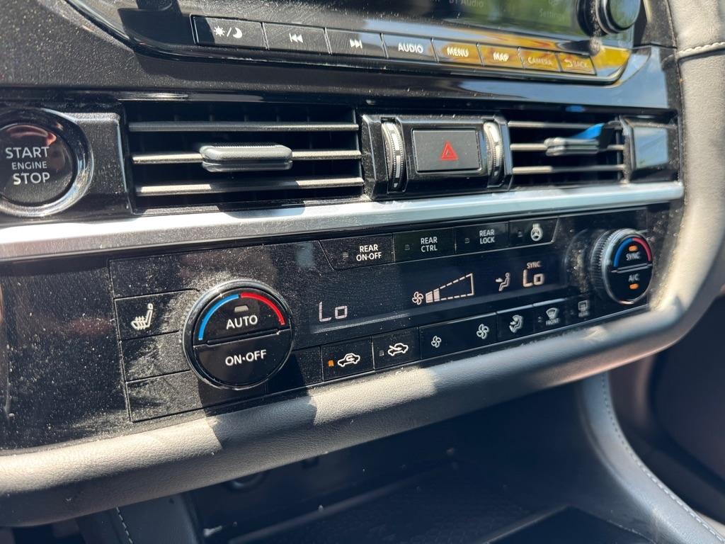 Nissan Pathfinder  2025