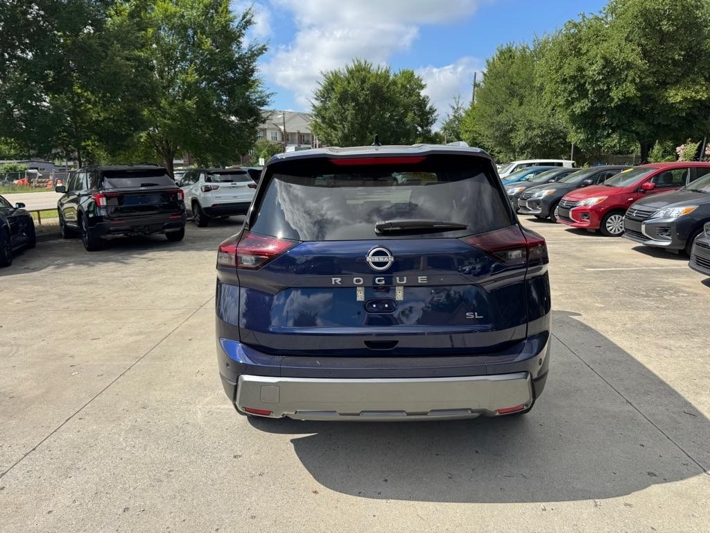Nissan Rogue SL 2026
