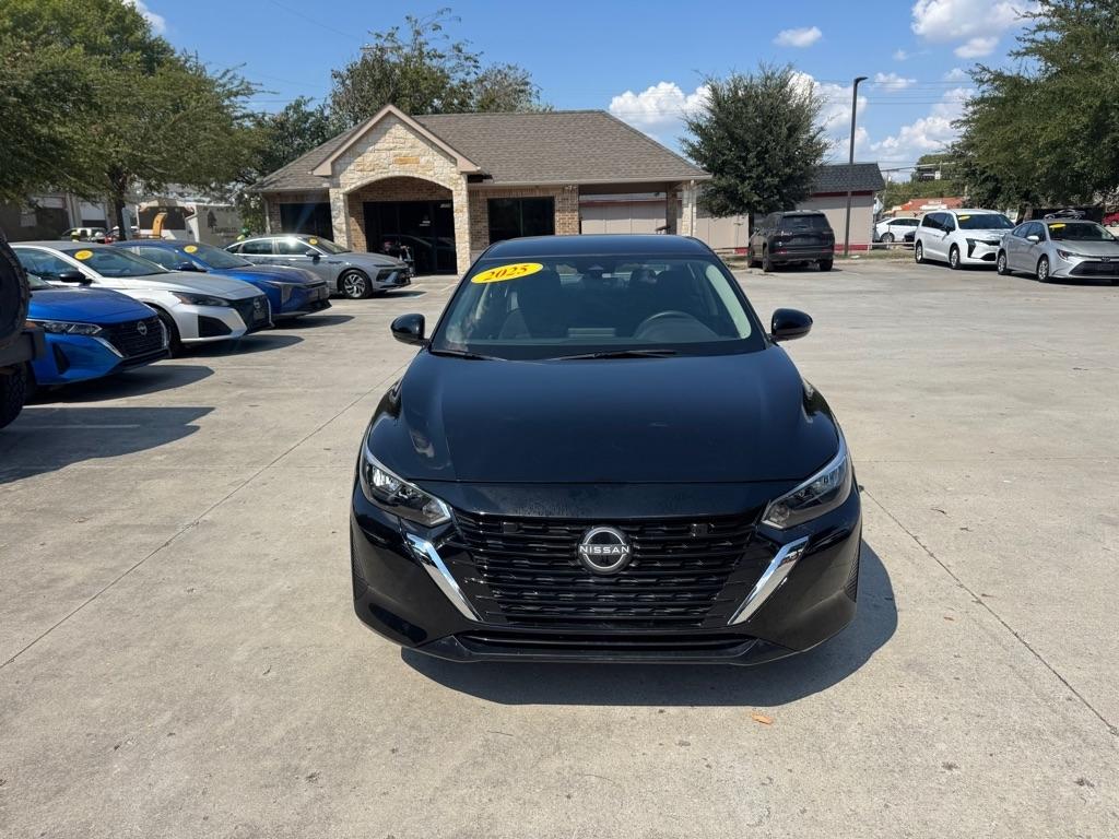 Nissan Sentra  2025