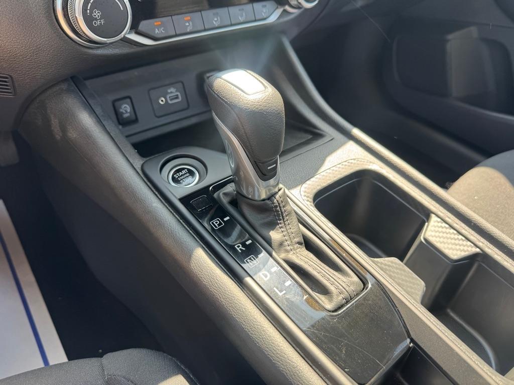 Nissan Sentra  2025
