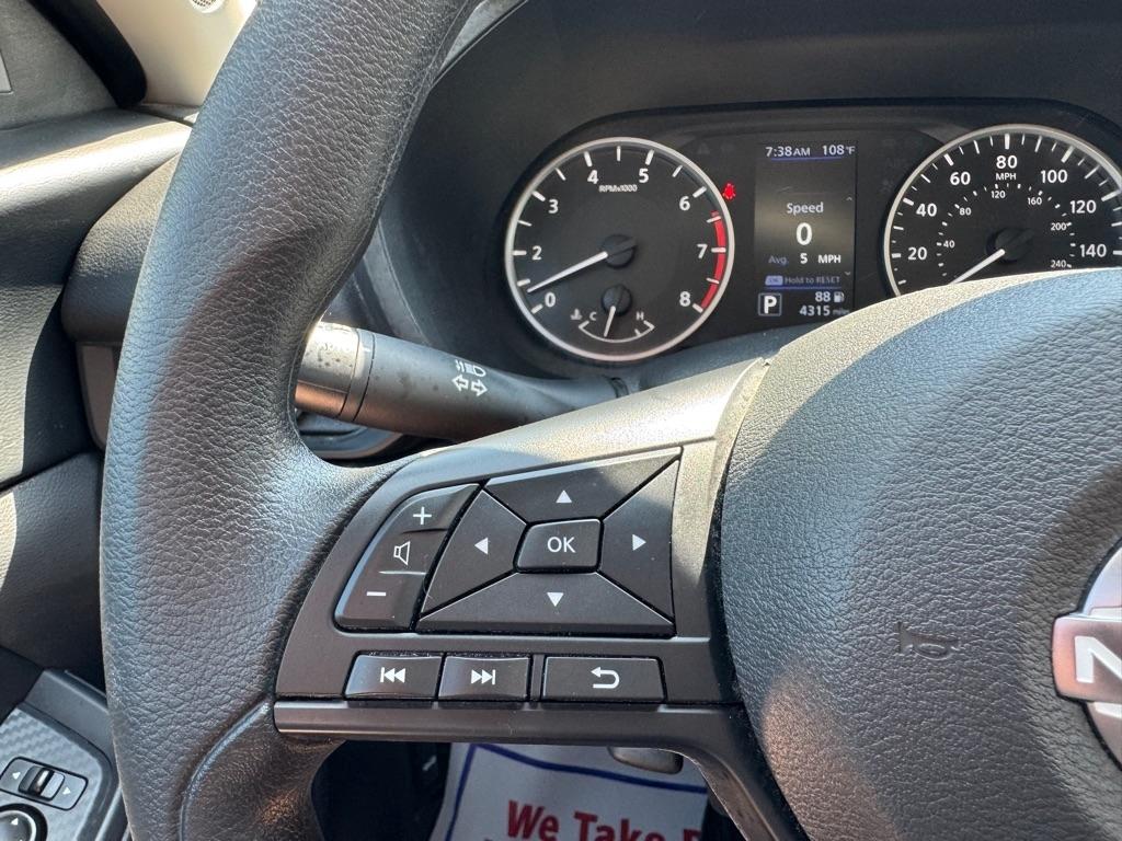 Nissan Sentra  2025