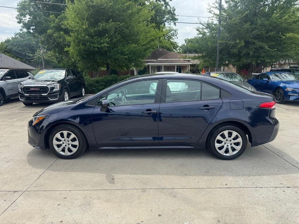 Toyota Corolla LE 2026
