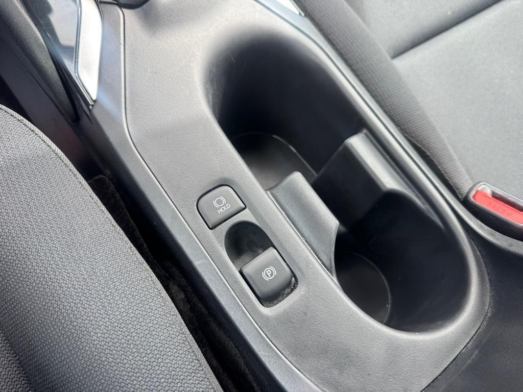 Toyota Corolla LE 2026