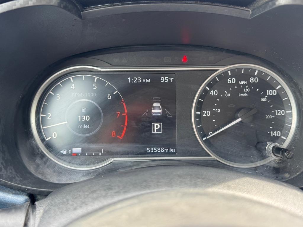 Nissan Versa  2025