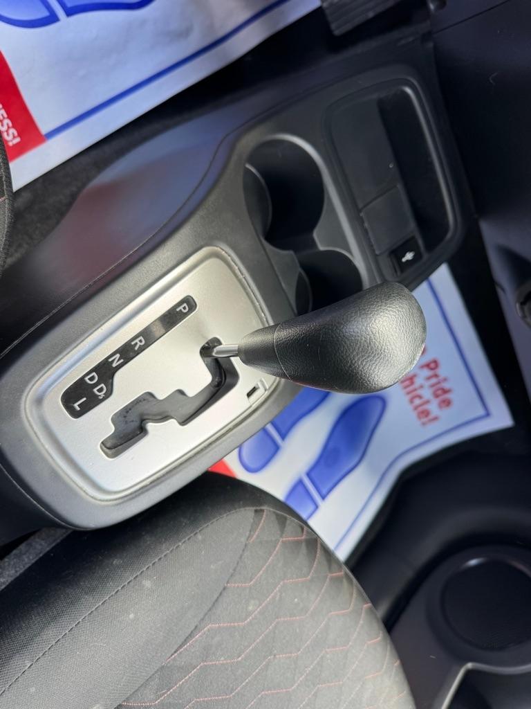 Mitsubishi Mirage  2024