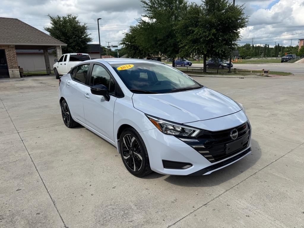 Nissan Versa SR 2024