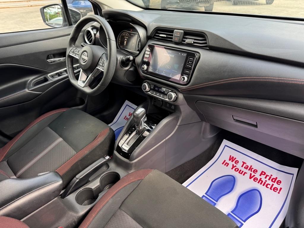Nissan Versa SR 2024