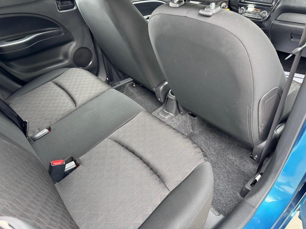 Mitsubishi Mirage ES 5M 2024
